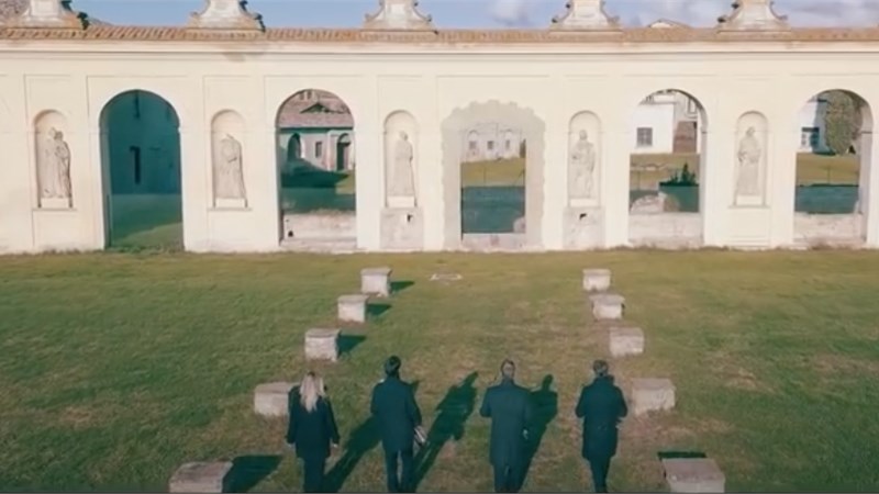 "Songs of Ice and Fire - A Game of Thrones journey"